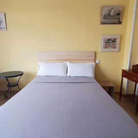 Hostal Martes Cáceres Plaza Mayor - Tercer piso SIN ascensor-2
